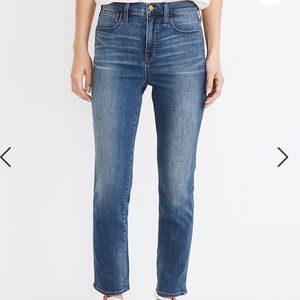 Madewell Roadtripper Stovepipe Jeans in Randie Wash